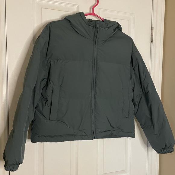 Oysho bomber jacket - Picture 1 of 3